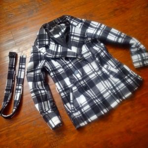 Black white checked jacket